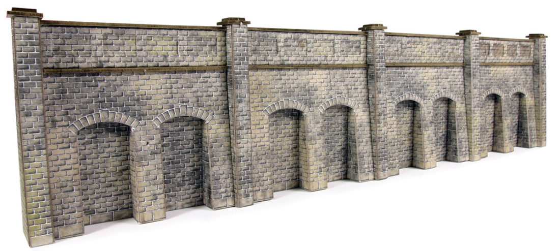 PN144 N Scale Retaining Wall in Stone | The Model Train Centre